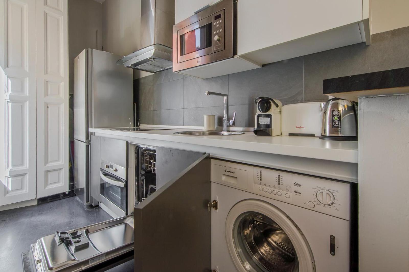 Great Apt Para 6Pax In The Heart Of Madrid Center Kültér fotó